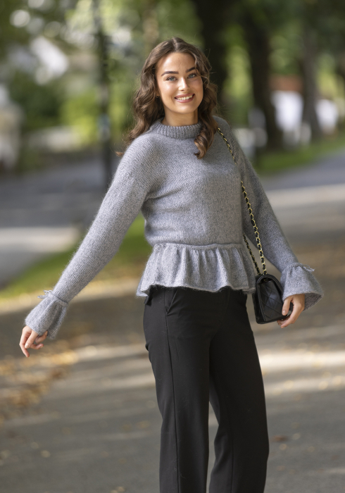 Genevieve Genser 2425-11