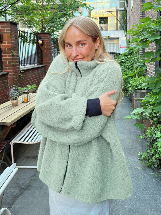 Aud Jakke by Øyunn Krogh x House Of Yarn​ 05-01H [kopi]
