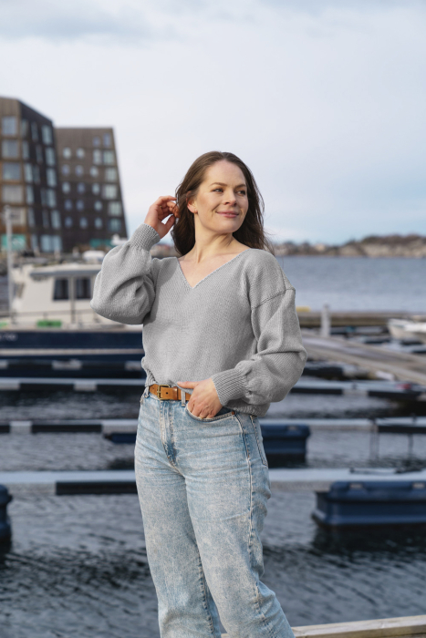Amanda Genser Lys Grå Melert (merino)