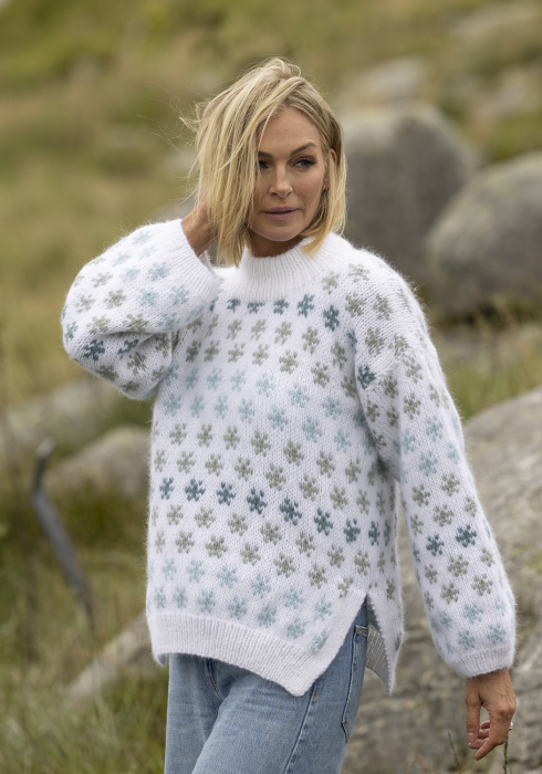 Myra Genser 2519-3