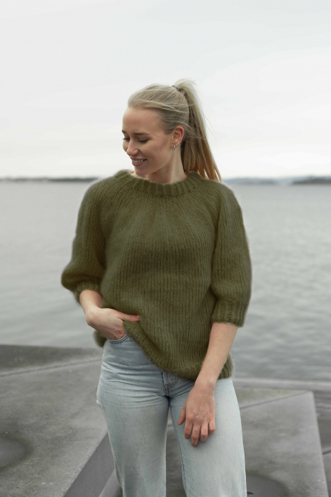 Delilah Genser av SD Armygrønn