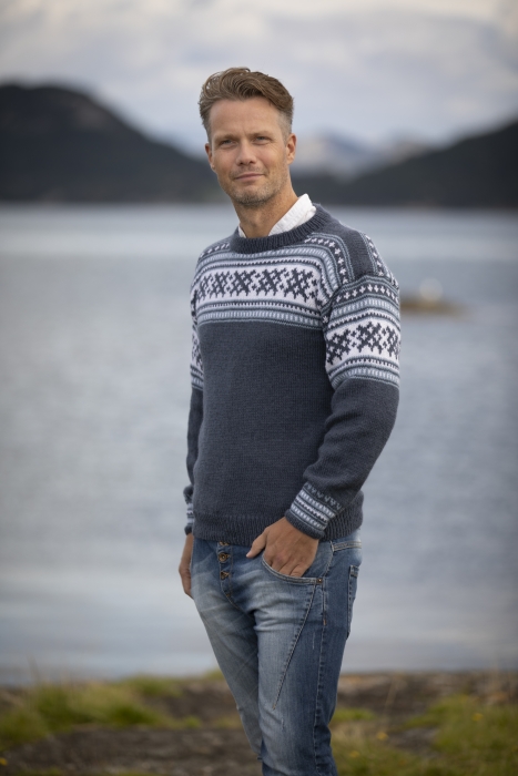 Viking - Alex Genser 2001-7